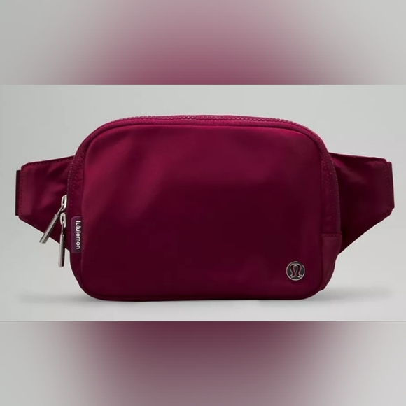 lululemon athletica Handbags - Lululemon Everywhere Belt Bag Deep Luxe